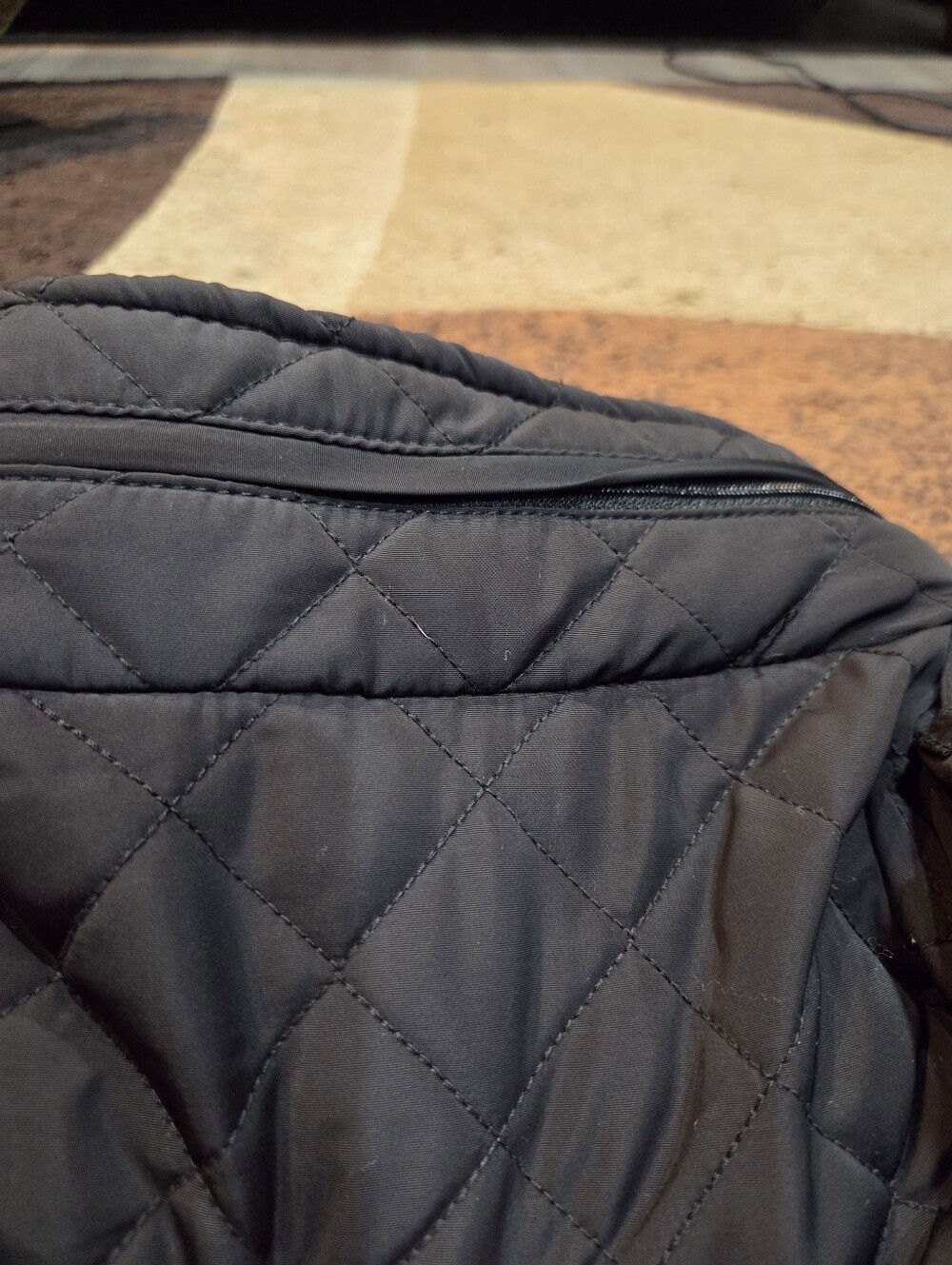 MICHAEL Michael Kors Black Quilted Puffer Jacket with Zip Details - Picture 4 of 6